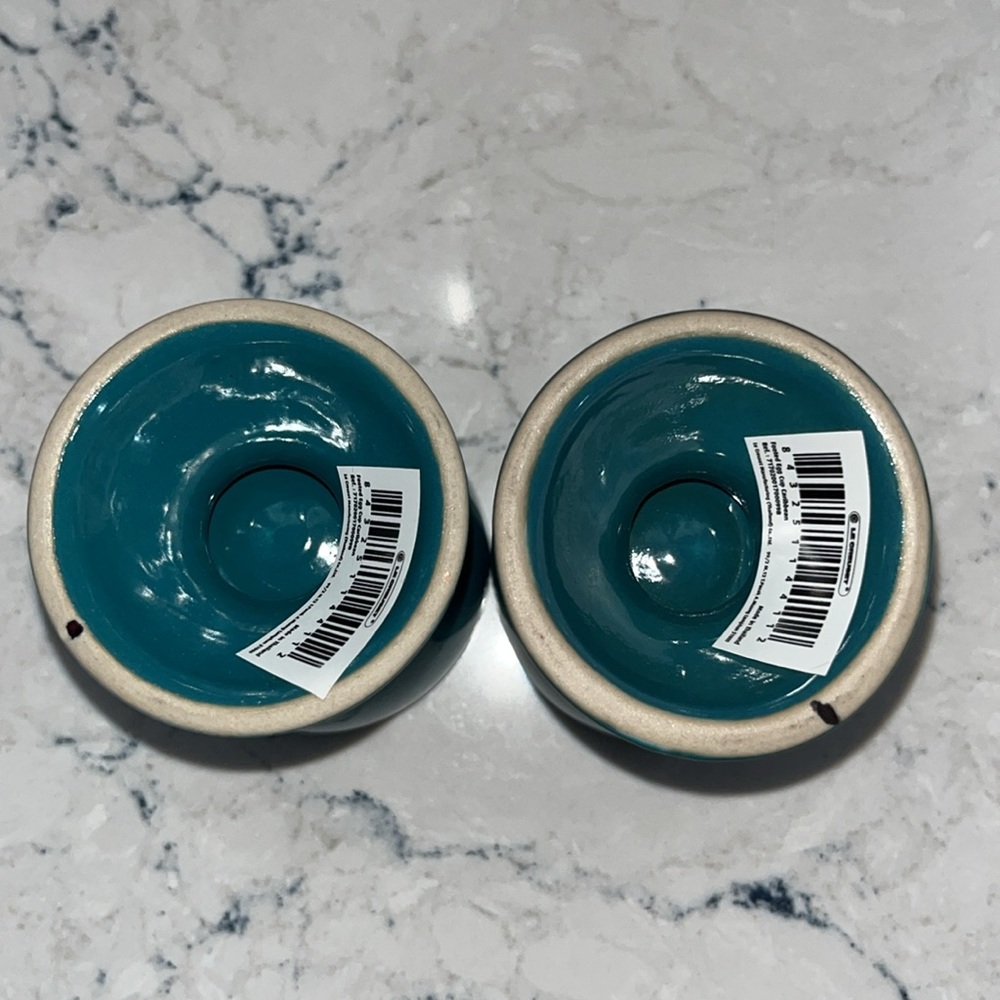 Le Creuset set of two egg holders in Caribbean **NWT* - Picture 4 of 4